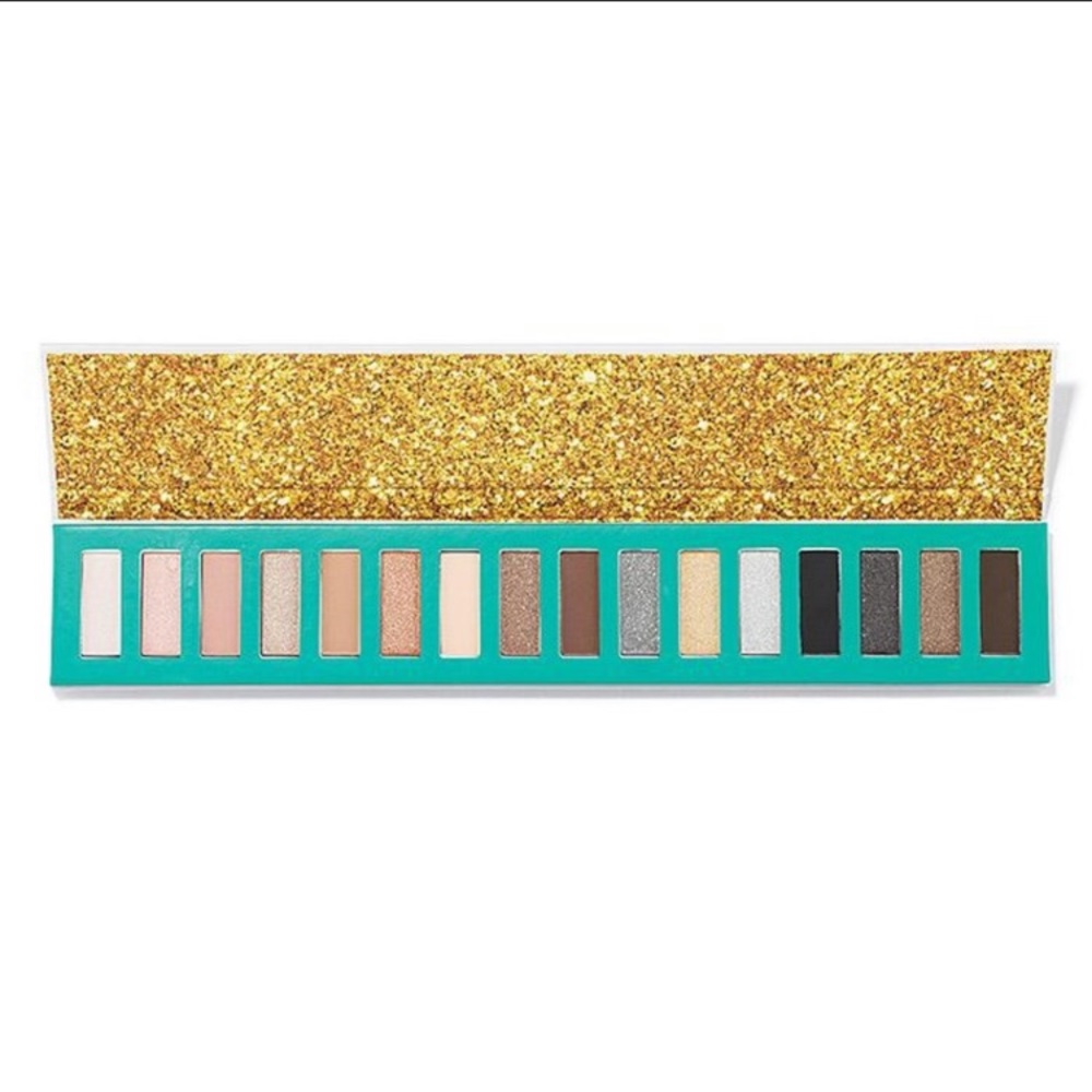 avon brand new eye shadow pallet